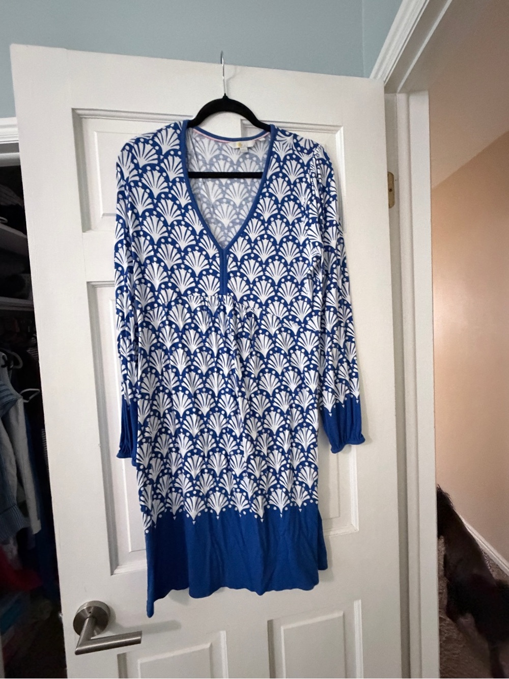 Boden Blue and White V-Neck Fan-Print Dress